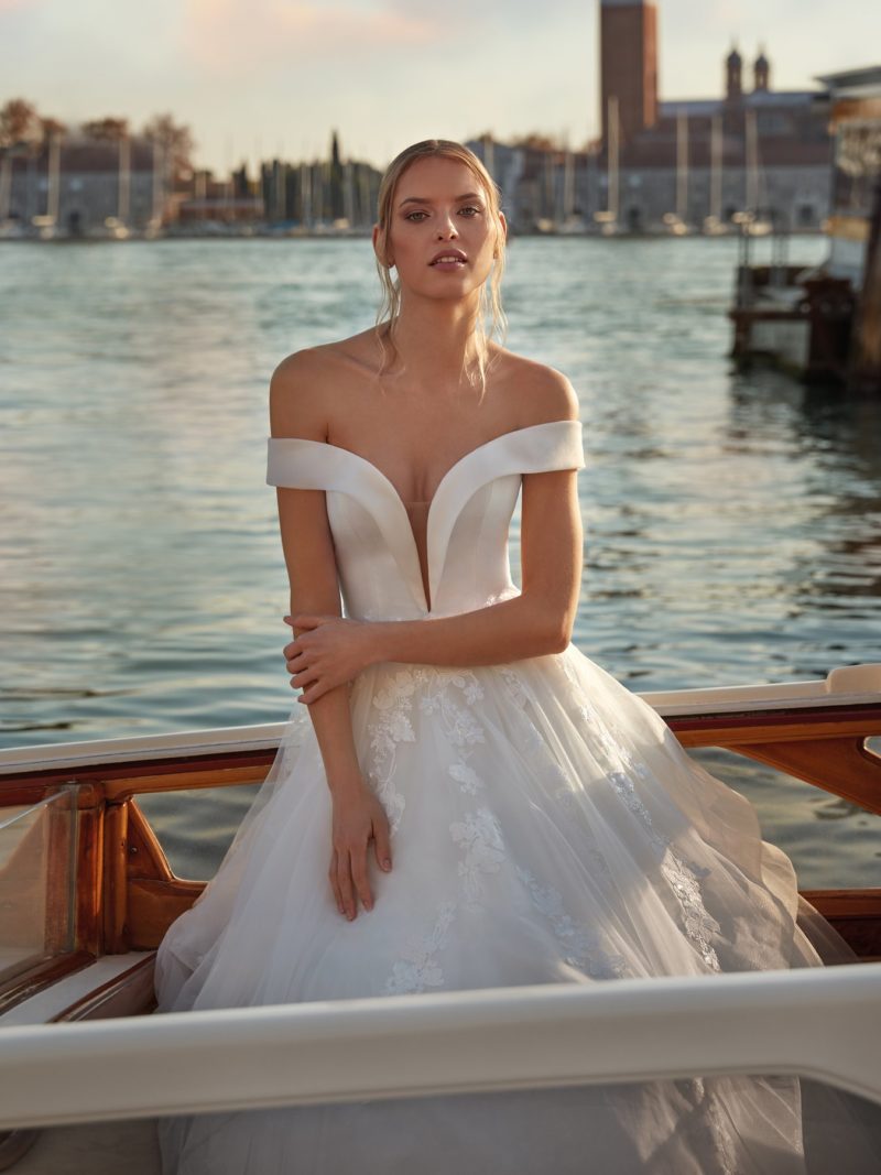 Abiti Sposa_Pizzo e Romantico_KAISHA_NICOLE SPOSE