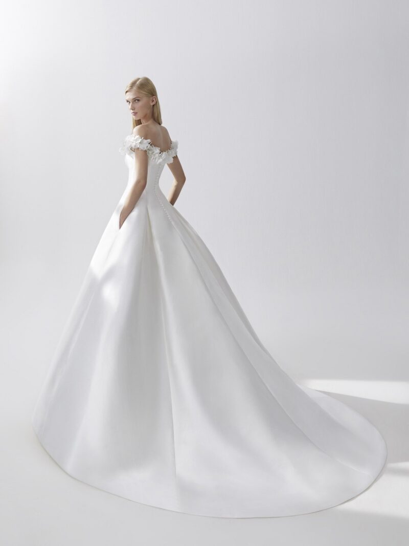 Abiti Sposa_Haute Couture_CELESTE_ALBERTO PALATCHI