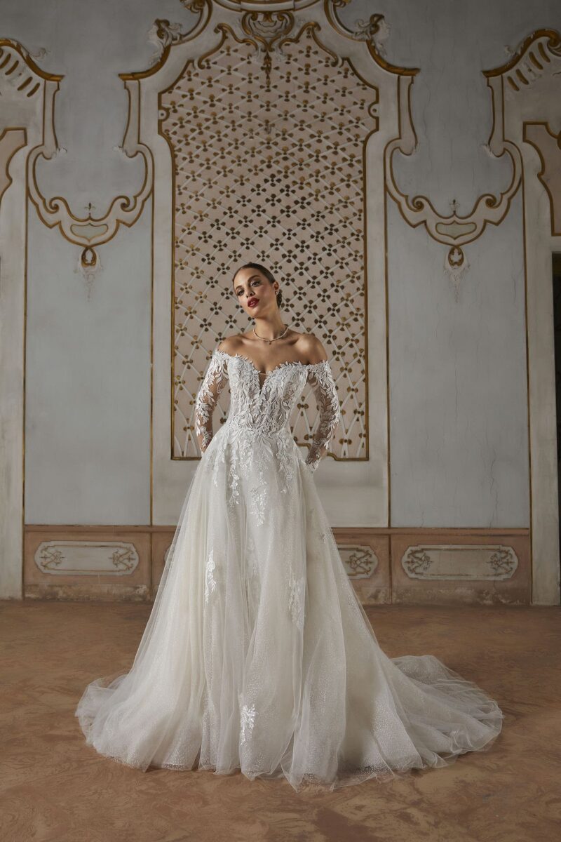 Abiti Sposa_Pizzo e Romantico_8224_DEMETRIOS