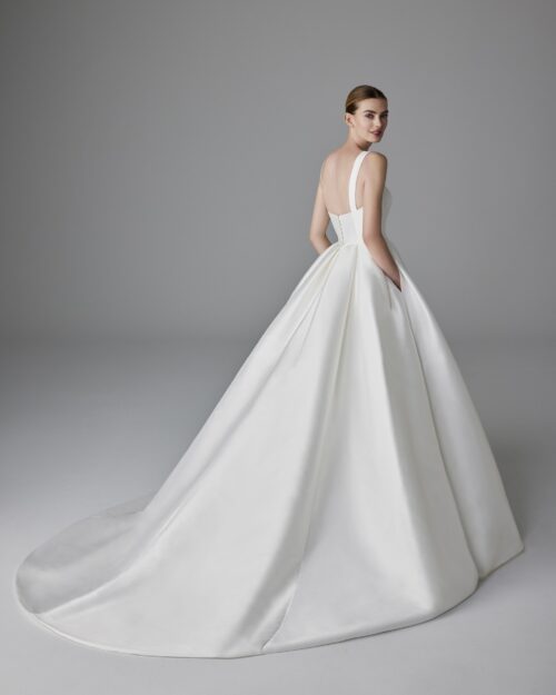 Abiti Sposa_Haute Couture_ROSAMUND_PRONOVIAS