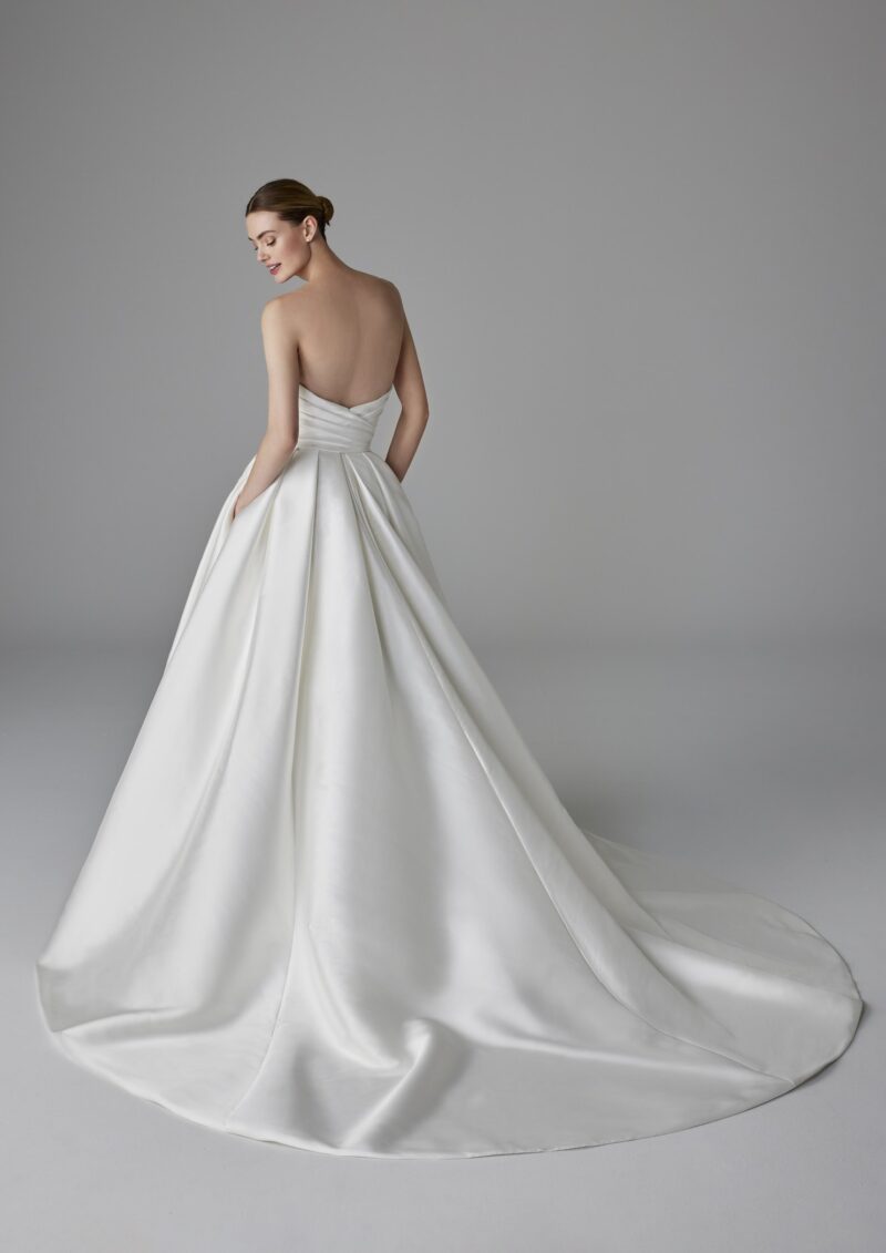 Abiti Sposa_Haute Couture_SOLENE_PRONOVIAS